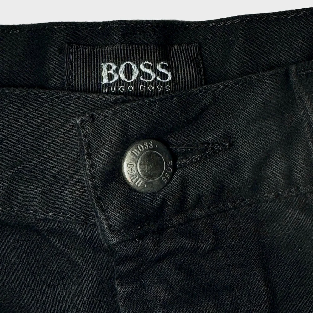 Vintage Hugo Boss Arkansas Straight Leg Jeans Mens 34x32 Made in Italy NWT Y2K